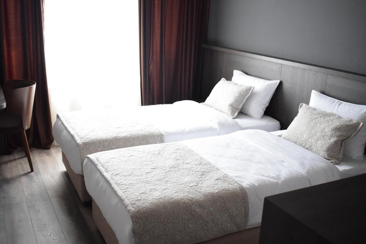 Hotel Ub Business & Wellness Ub Εξωτερικό φωτογραφία