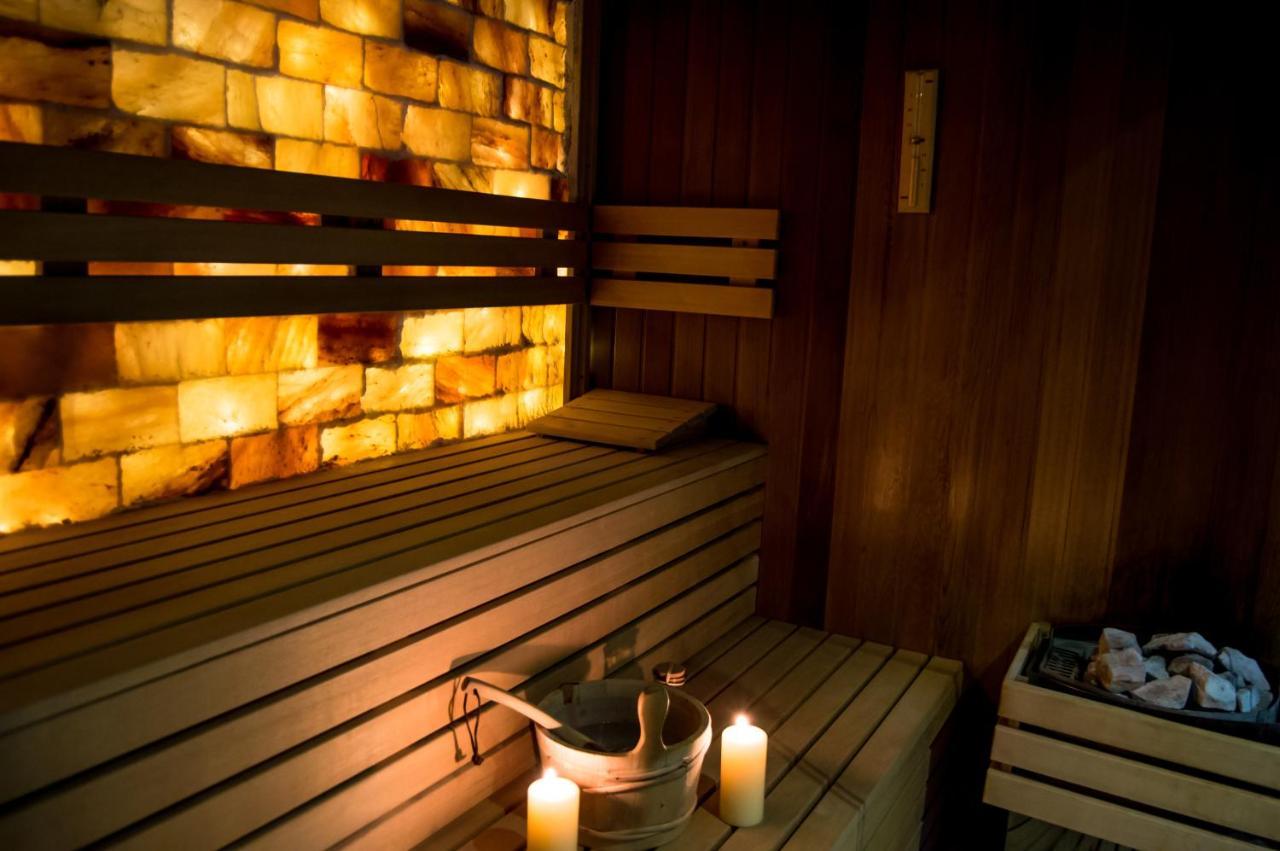 Hotel Ub Business & Wellness Ub Εξωτερικό φωτογραφία